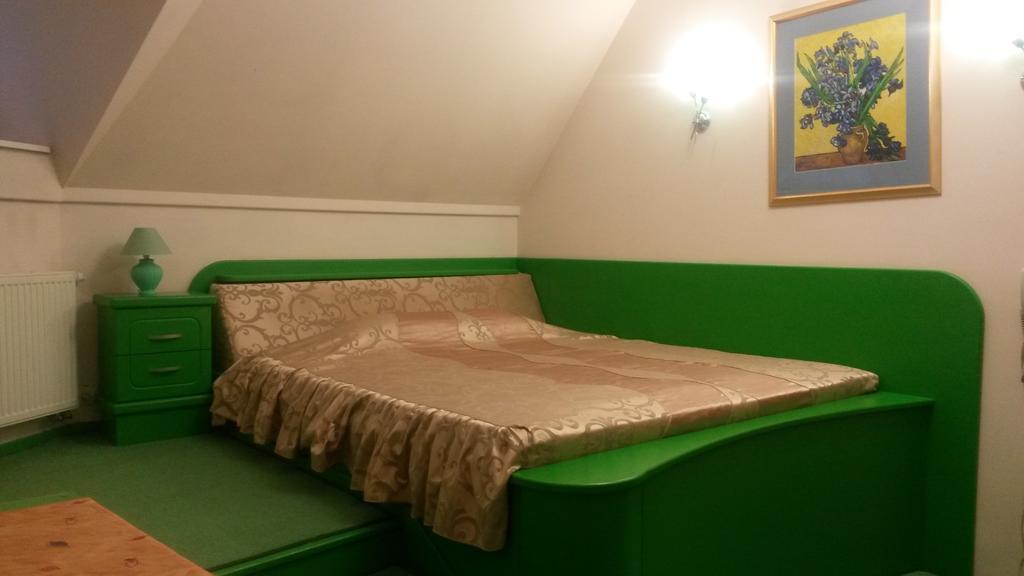 Marlen Hotel Rivne Pokoj fotografie